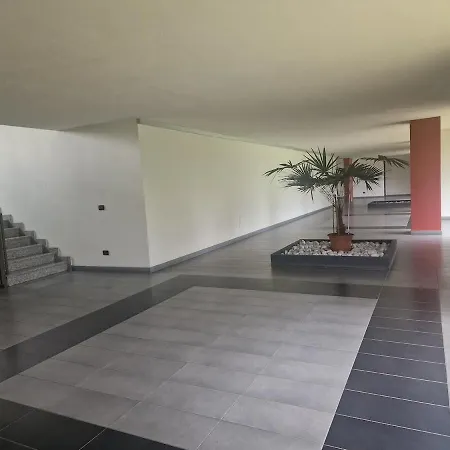 To Live In A Welcoming And Bright 都灵