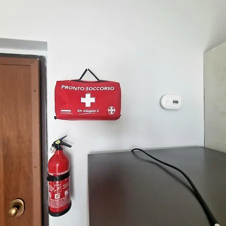 To Live In A Welcoming And Bright Apartment Turin